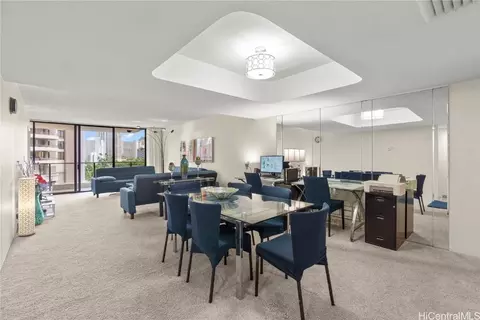 1860 Ala Moana Blvd #705, Honolulu, HI 96815