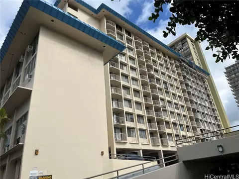 1535 Pensacola St #603, Honolulu, HI 96822