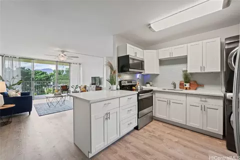 95-2047 Waikalani Pl #D605, Mililani, HI 96789