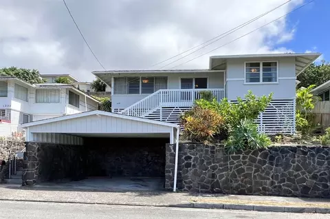 1219 Mamalu St, Honolulu, HI 96817