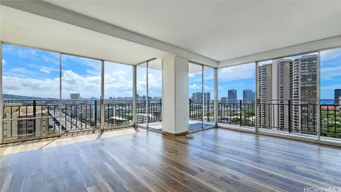 1415 Victoria St #1514, Honolulu, HI 96822