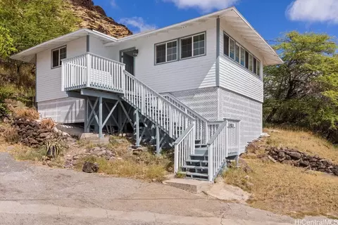 87-1360 Farrington Hwy #A, Waianae, HI 96792