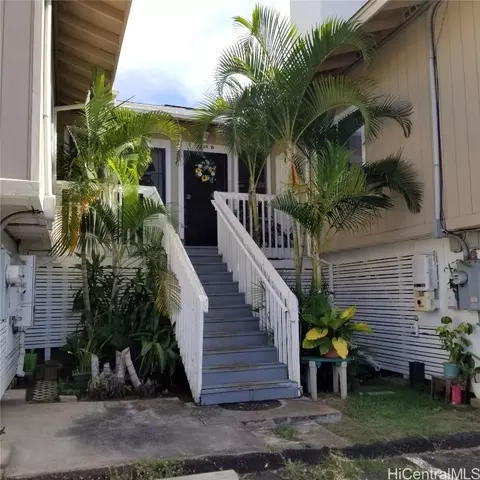 1515 Emerson St #B, Honolulu, HI 96813