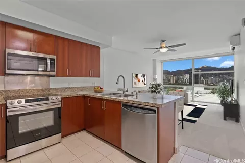 909 Kapiolani Blvd #1605, Honolulu, HI 96814
