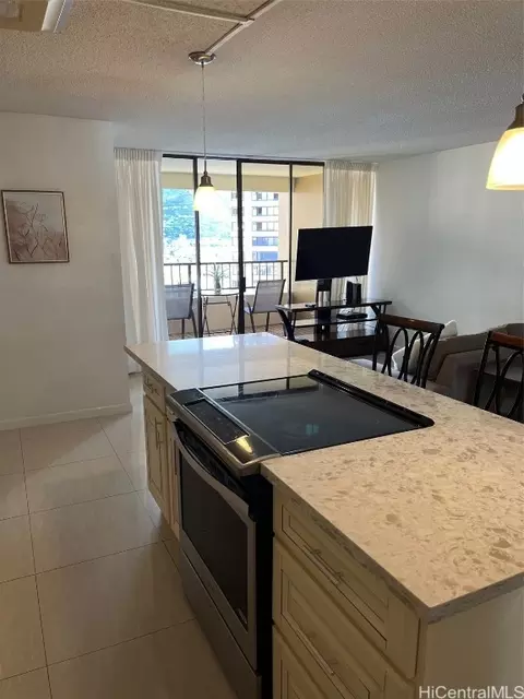 1778 Ala Moana Blvd #2718, Honolulu, HI 96815