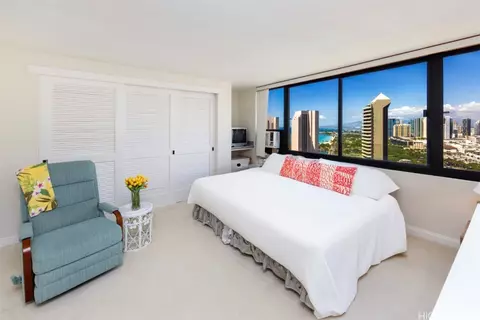 343 Hobron Ln #3501, Honolulu, HI 96815