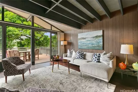 222 Kaimuohema Pl, Honolulu, HI 96817
