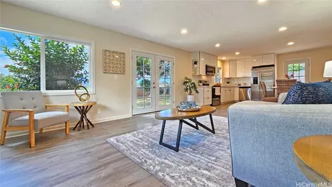 551 Kaniahe St, Wahiawa, HI 96786
