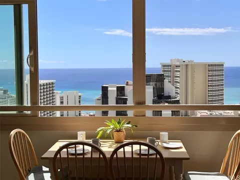 445 Seaside Ave #3620, Honolulu, HI 96815