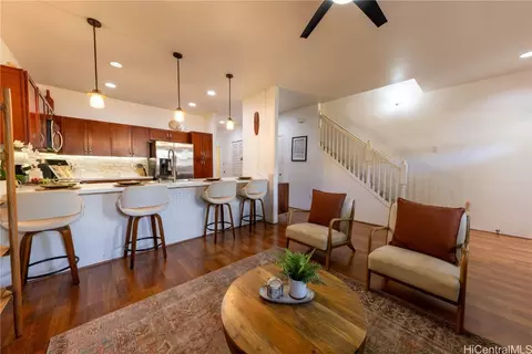 1143 Kakala St #305, Kapolei, HI 96707