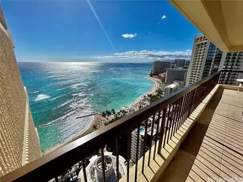 2470 Kalakaua Ave #3204, Honolulu, HI 96815