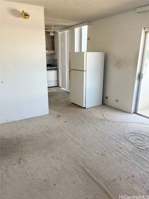 2649 Varsity Pl #312, Honolulu, HI 96826