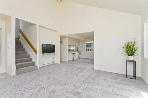 91-1027 Kumulipo St, Kapolei, HI 96707