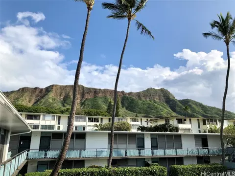 3824 Leahi Ave #202, Honolulu, HI 96815