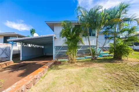 732 Puu Kala St, Pearl City, HI 96782