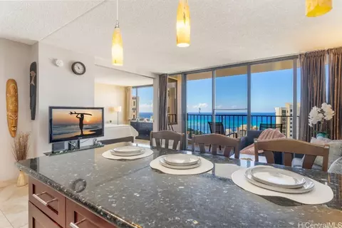 201 Ohua Ave #T2-3712, Honolulu, HI 96815