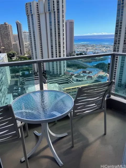 410 Atkinson Dr #2216, Honolulu, HI 96814