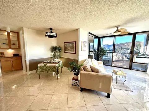 55 S Judd St #2006, Honolulu, HI 96817