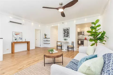 876 Curtis St #3907, Honolulu, HI 96813