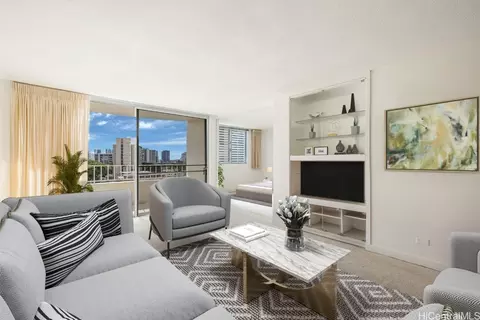 1805 Poki St #702, Honolulu, HI 96822