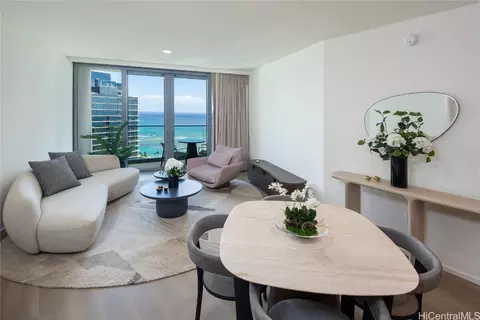 1000 Auahi St #3602, Honolulu, HI 96814