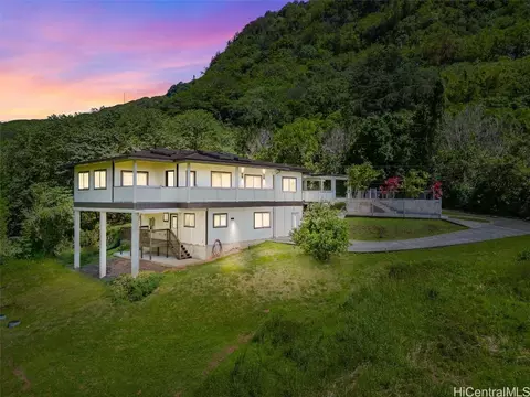 3066 Booth Rd, Honolulu, HI 96813
