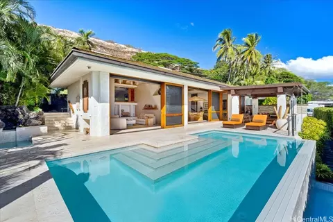 301 22nd Ave, Honolulu, HI 96816