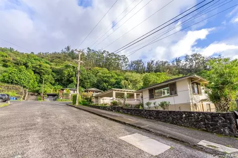 1716 Kuikele St, Honolulu, HI 96819