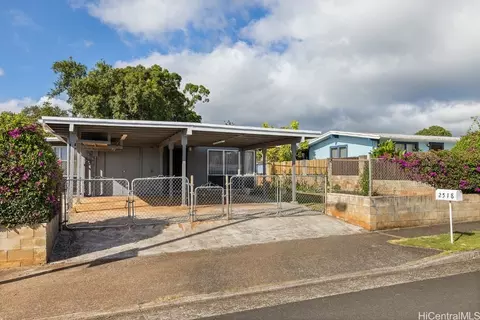 2518 Komo Mai Dr, Pearl City, HI 96782
