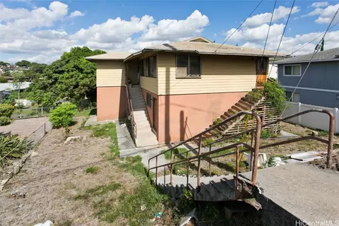 99-132 Laulima St, Aiea, HI 96701