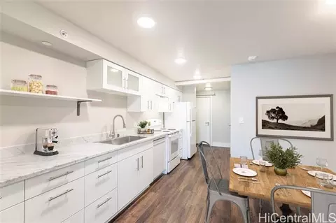803 Waimanu St #512, Honolulu, HI 96813