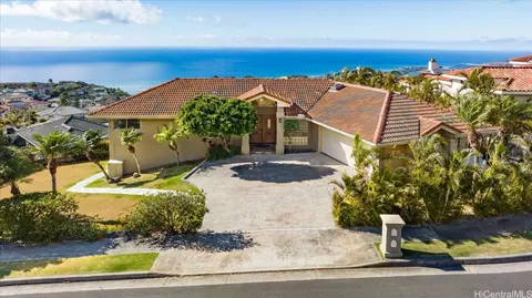 2270 Okoa St, Honolulu, HI 96821