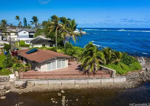 54-010 Pipilani Pl, Hauula, HI 96717