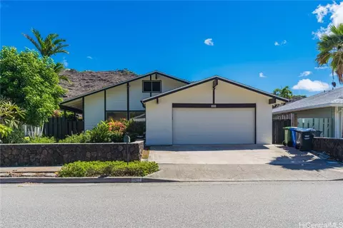 963 Maniniholo St, Honolulu, HI 96825