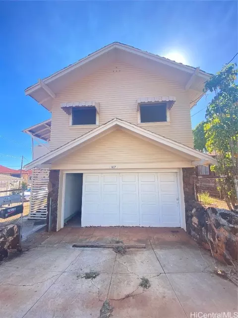 3837 Kaimuki Ave, Honolulu, HI 96816