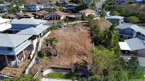 1458 Akamai St, Kailua, HI 96734
