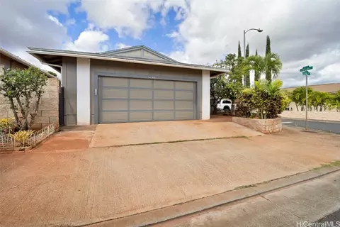 94-800 Kime St, Waipahu, HI 96797