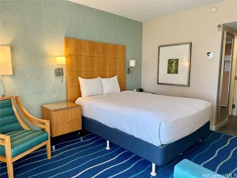 410 Atkinson Dr #1249, Honolulu, HI 96814