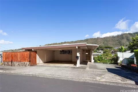 2848 Henry St, Honolulu, HI 96817
