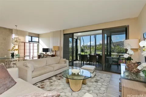 4999 Kahala Ave #301, Honolulu, HI 96816