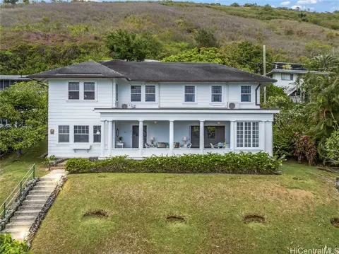 2442 Sonoma St, Honolulu, HI 96822