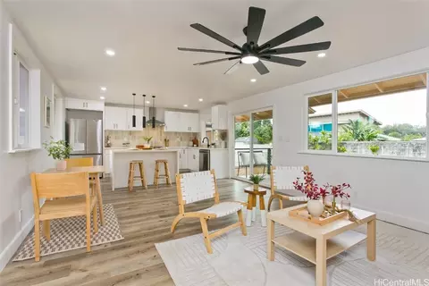 122 Pekelo Pl, Wahiawa, HI 96786