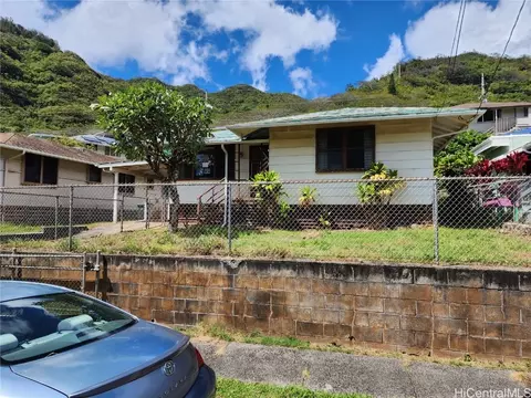 2526 Gardenia St, Honolulu, HI 96816