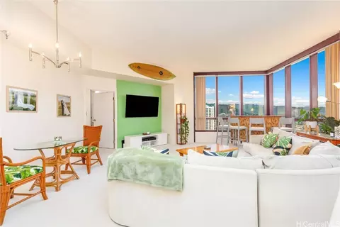 725 Kapiolani Blvd #3405, Honolulu, HI 96813