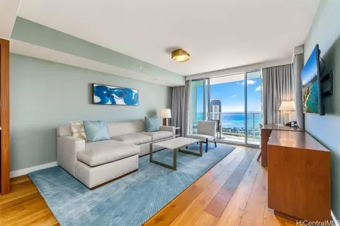 2139 Kuhio Ave #3002, Honolulu, HI 96815