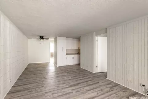 46-283 Kahuhipa St #A314, Kaneohe, HI 96744