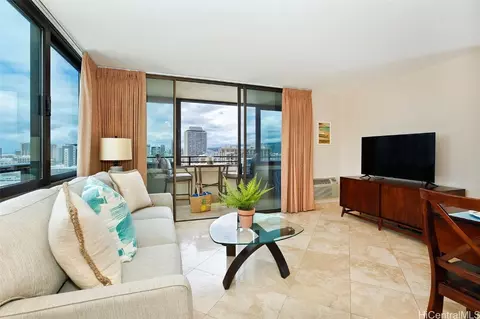 2410 Cleghorn St #2804, Honolulu, HI 96815