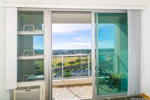94-979 Kauolu Pl #1209, Waipahu, HI 96797