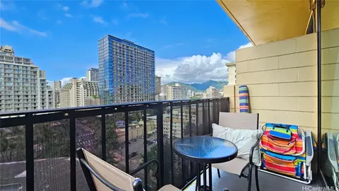 2425 Kuhio Ave #1205, Honolulu, HI 96815