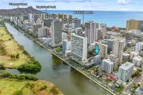 441 Lewers St #602, Honolulu, HI 96815